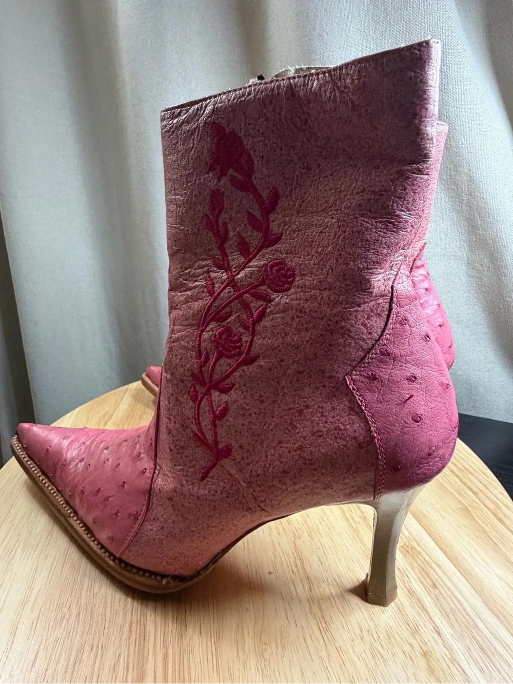 Lagarto women’s ostrich